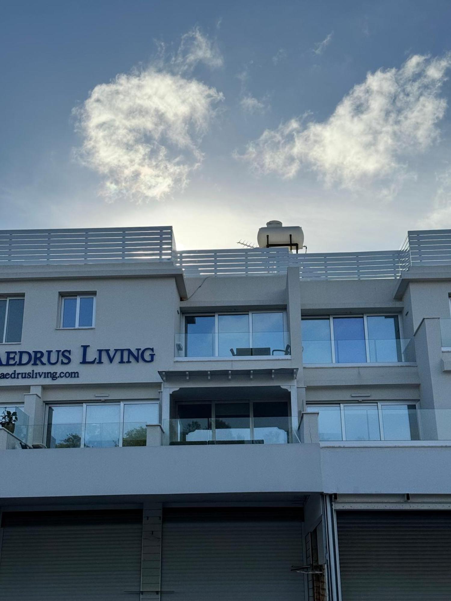 Ferienwohnung Bohemian Rhapsody Paphos Exterior foto
